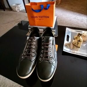 Louis Vuitton Challenge low top sneaker w/Zipper,Men's Size 12